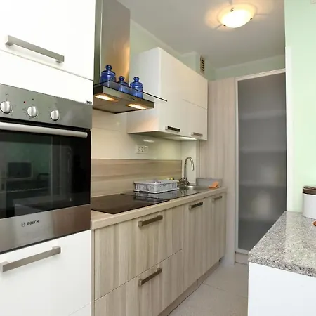 Apartment Cvetko